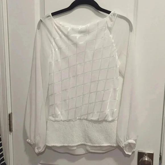 Cowl neck blouse new with tags - Picture 2 of 6